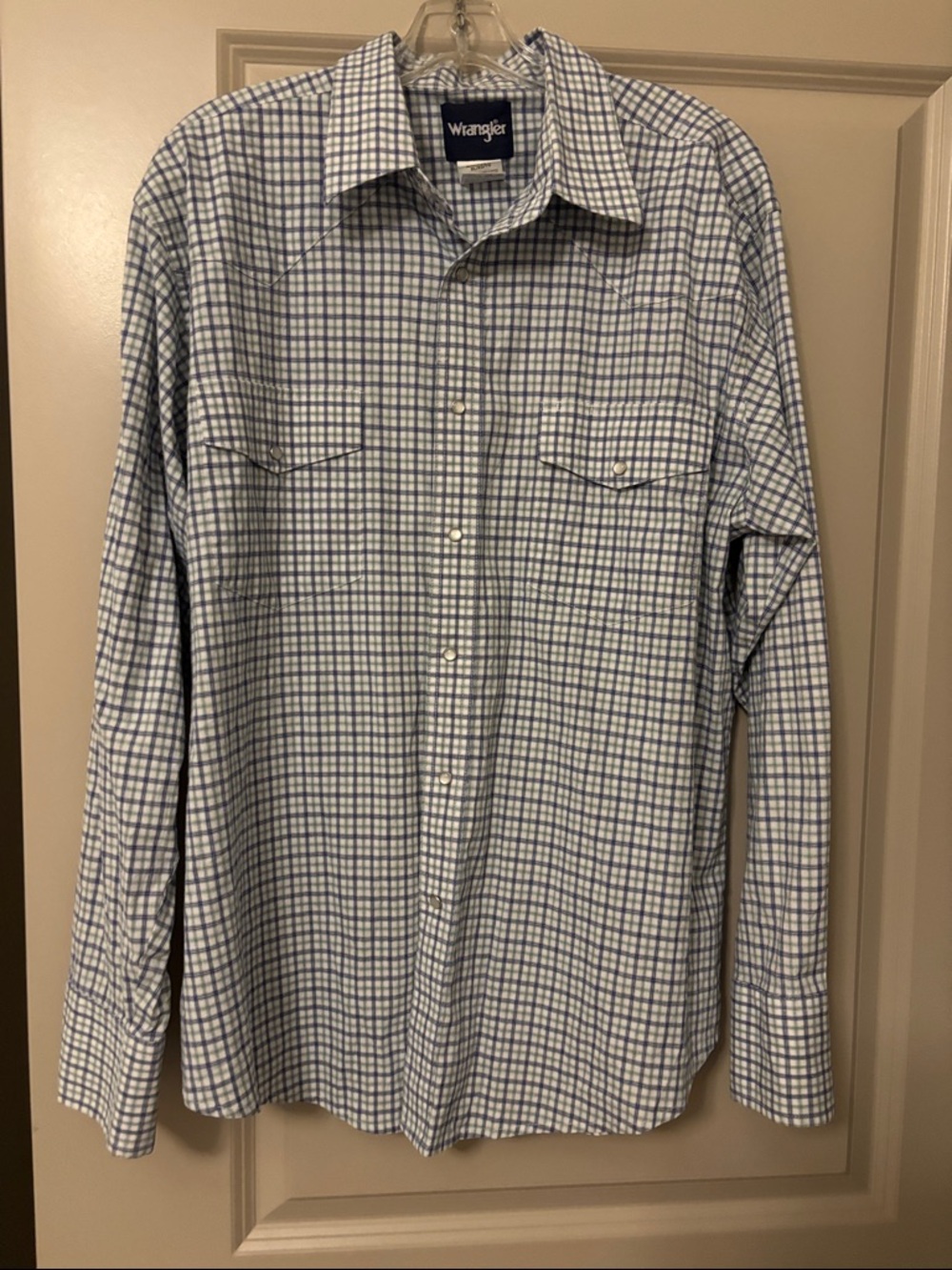Wrangler Light Blue and White Plaid Western Button-Up Shirt Size XL
